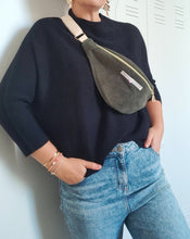 Charger l'image dans la galerie, Banane Velours M (choix du coloris)