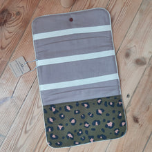 Charger l'image dans la galerie, Pochette Barrettes Sauvage