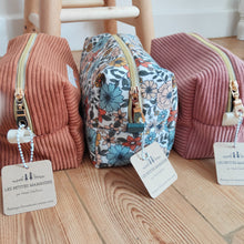 Charger l'image dans la galerie, Trousse rectangulaire Fleuri