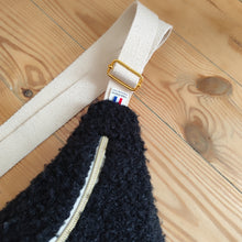 Charger l'image dans la galerie, Banane Bouclette noire L