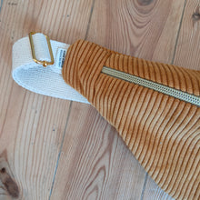 Charger l'image dans la galerie, Banane Velours M (choix du coloris)