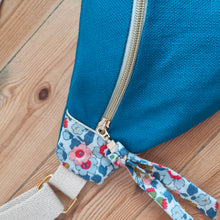 Charger l'image dans la galerie, Banane L bleu canard Liberty