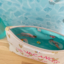 Charger l'image dans la galerie, Trousse "En vacances et ravie"