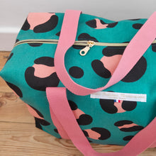 Charger l'image dans la galerie, Léo