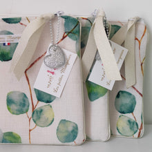Charger l'image dans la galerie, Trousse plate Eucalyptus