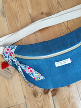 Charger l&#39;image dans la galerie, Banane L Jean &amp; Liberty AU CHOIX
