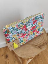 Charger l'image dans la galerie, Mini trousse
